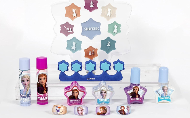 Lip Smacker Disney Frozen II Color Makeup and Nails Set