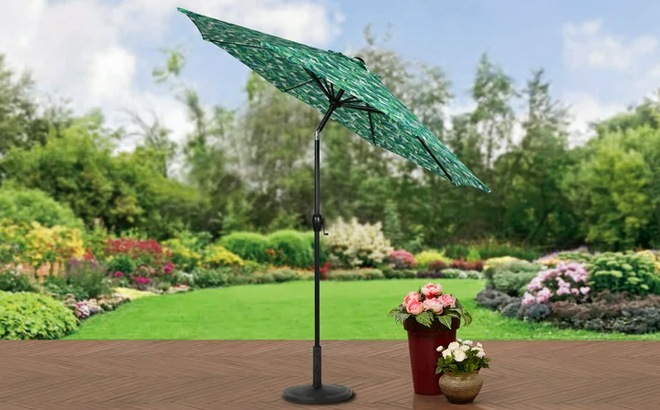 Mainstays 9ft Palm Round Outdoor Tilting Market Patio Umbrella with Crank