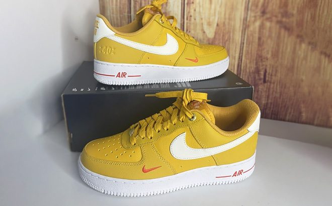 Nike Air Force 1 07 SE Shoes