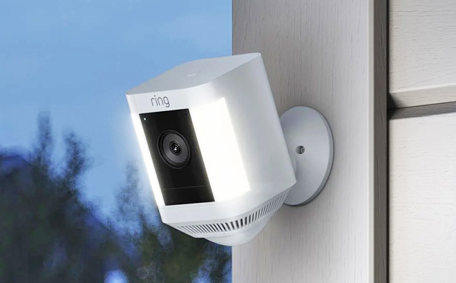 Ring Spotlight Cam Plus in White