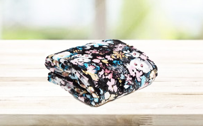 Vera Bradley Plush Throw Blanket