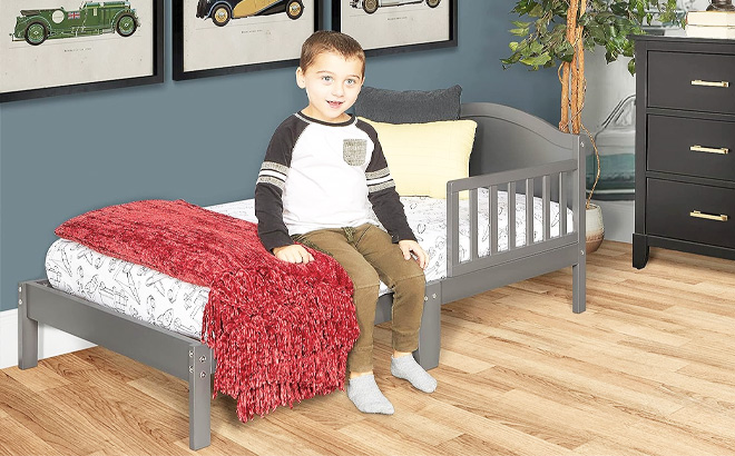 Dream On Me Toddler Bed