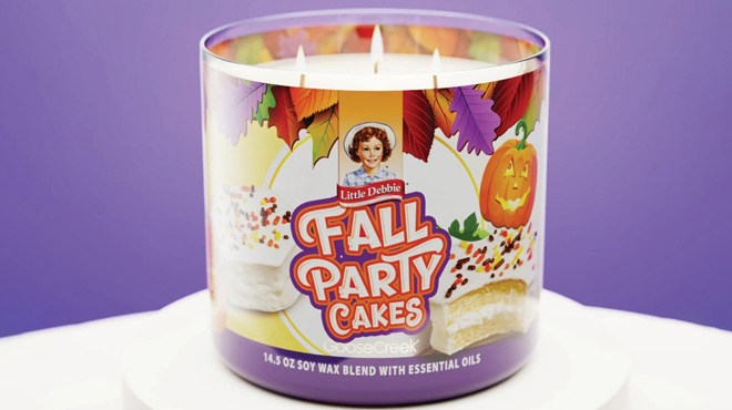 Goose Creek Little Debbie Fall Party Cakes Rolls 3 Wick Candle on Rounded Top