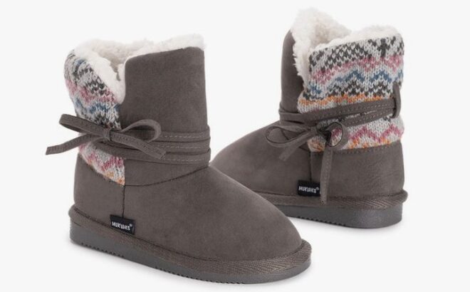 MUK LUKS Gray Brown Geometric Clementine Boot