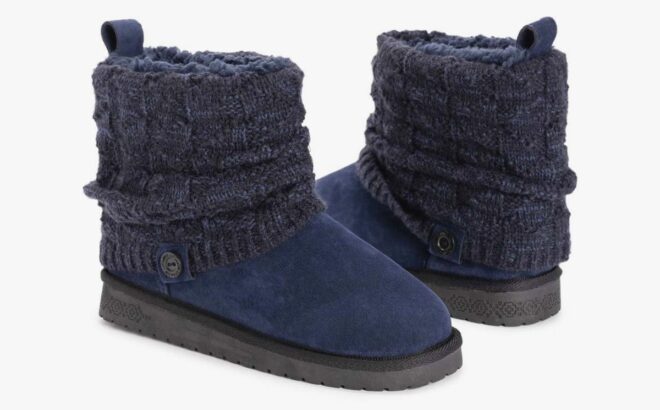 Muk Luks Womens Navy Sweater Shaft Laurel Ankle Boots