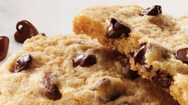 Nestle Toll House Chocolate Chip Cookie