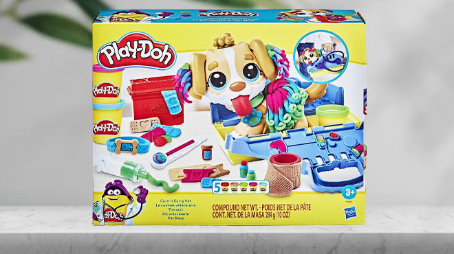 Play Doh Care n Carry Vet Playset