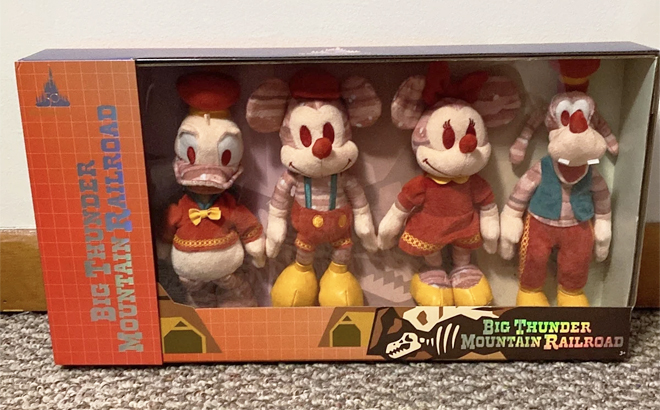 Walt Disney World Big Thunder Mountain Railroad 4 Piece Plush Toy Set