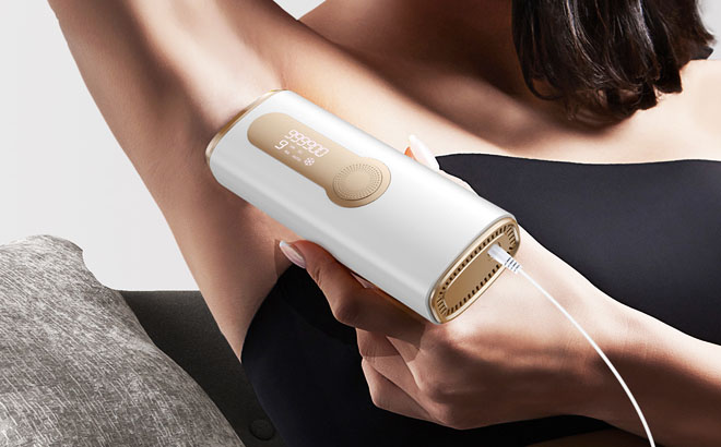 A Model IPL Laser Hair Remover for the Armpit