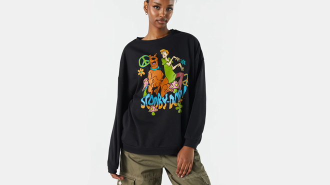 Charlotte Russe Scooby Doo Graphic Fleece Sweatshirt