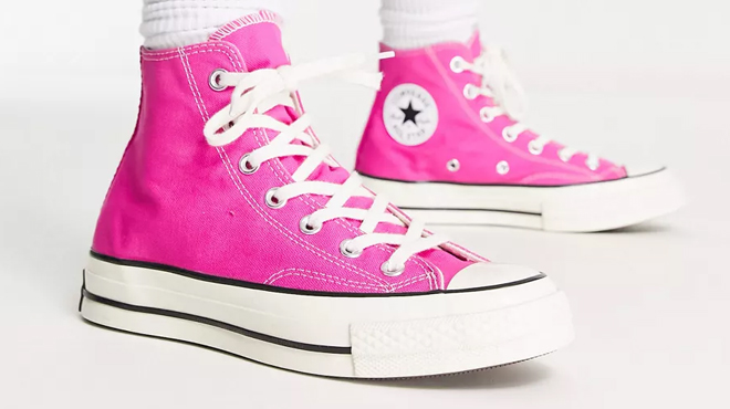 Converse Chuck 70 Hi sneakers in pink