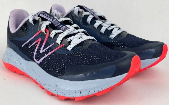 New Balance Womens Dynasoft Nitrel Running Shoes in Navy Color