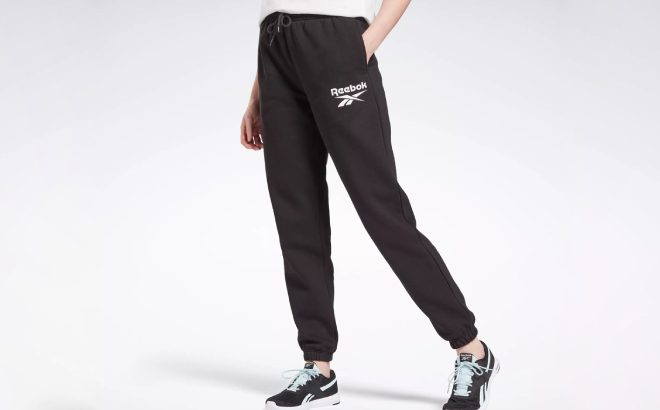 Reebok Identity Logo Fleece Joggers