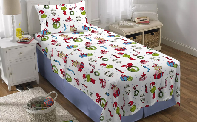 Twin The Grinch Flannel Sheet Set