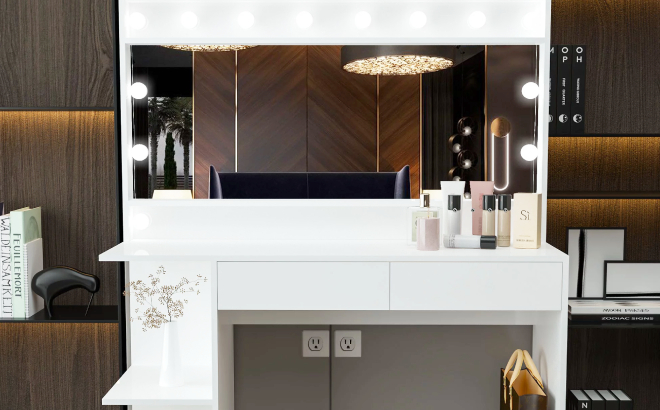 Vanity Table with Lights