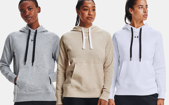 Women Wearing a Under Armour Womens Rival Fleece HB Hoodie