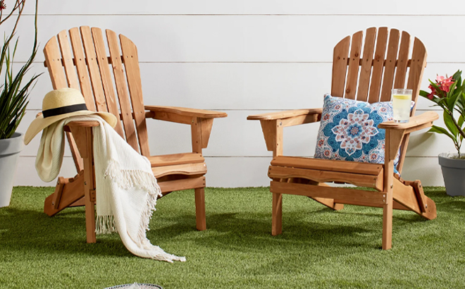 Wooden Folding Adirondack Chair in Natural Color