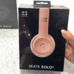 Beats Solo3 Wireless On Ear Headphones in Rose Gold