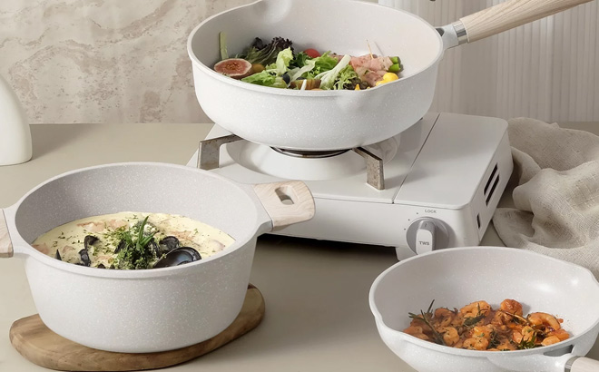 Carote 17-Piece Cookware Set w/ Removable Handles $69.99 Shipped