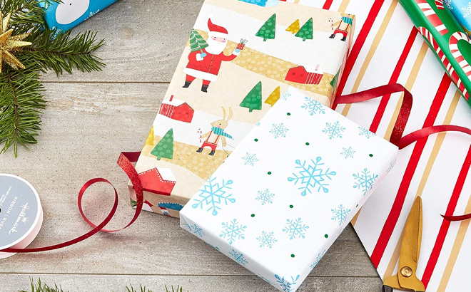 Hallmark Reversible Christmas Wrapping Paper 3-Pack  