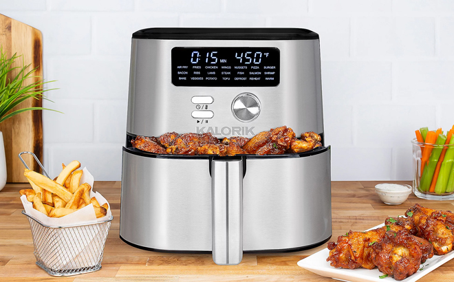 Kalorik Maxx 4 Quart Air Fryer with Food on the Sides