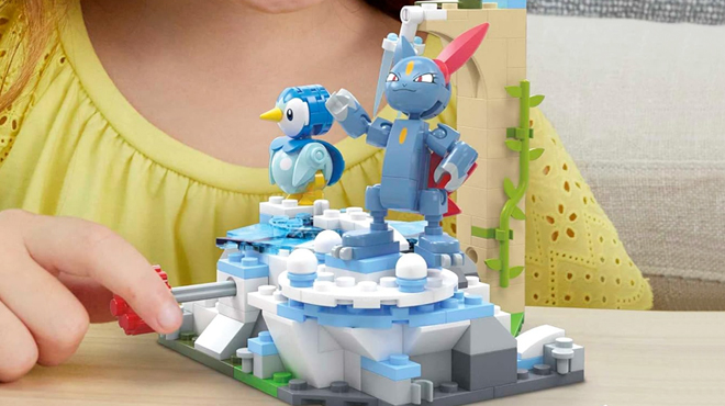 Pokemon 171 Piece Snow Day Building Toy Set