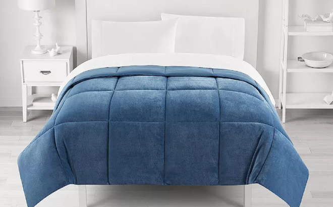 The Big One Plush Down Alternative Reversible Comforter
