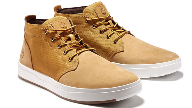 Timberland Mens Davis Square Chukka Boot in Tan