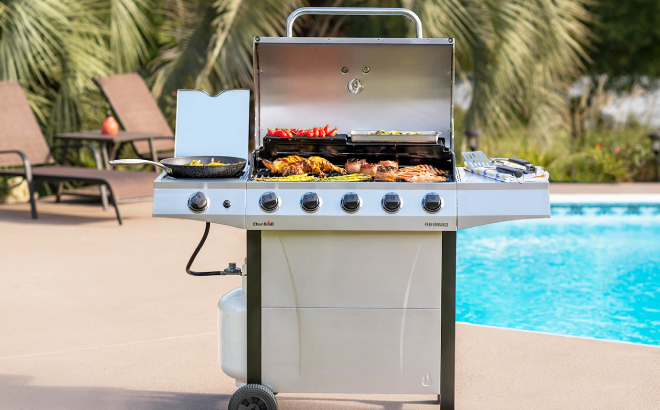 Char Broil Performance Series Silver 5 Burner Liquid Propane Gas Grill