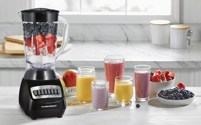 https://www.freestufffinder.com/wp-content/uploads/2023/11/Hamilton-Beach-Smoothie-Blender-Black-560Oz.jpg