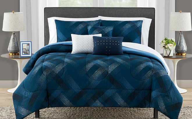 Mainstays Navy Plaid 10 Piece Bed in a Bag with 3 Dec Pillows Full