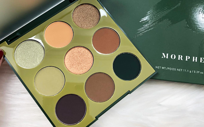 Morphe 9K Khaki Calling Artistry