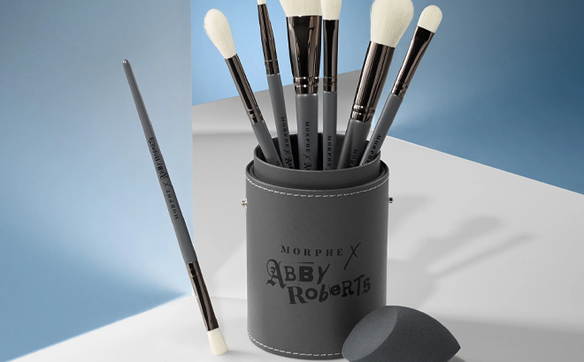 Morphe X Abby Roberts The Artcasts 7-Piece Essential Brush & Tubby Set