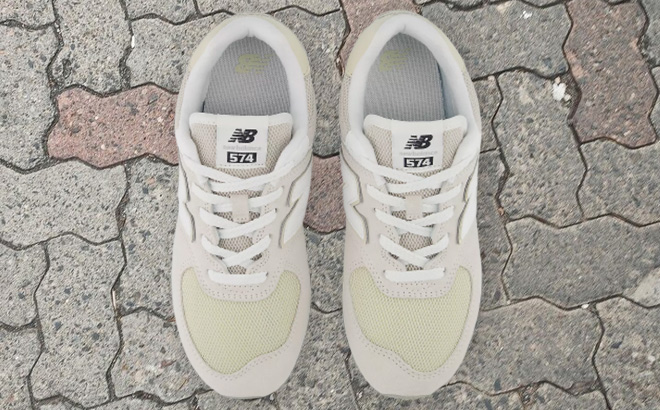 New Balance 574 Kids Sneakers in Moonbeam with Bone Color