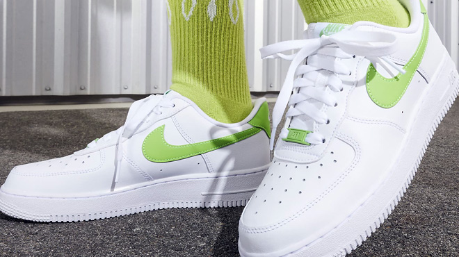 Nike Air Force 1 07 2