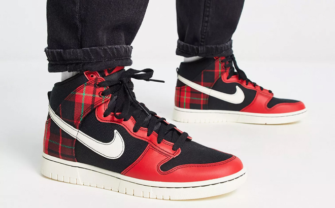 Nike Dunk High Retro SE Sneakers in Black and Red