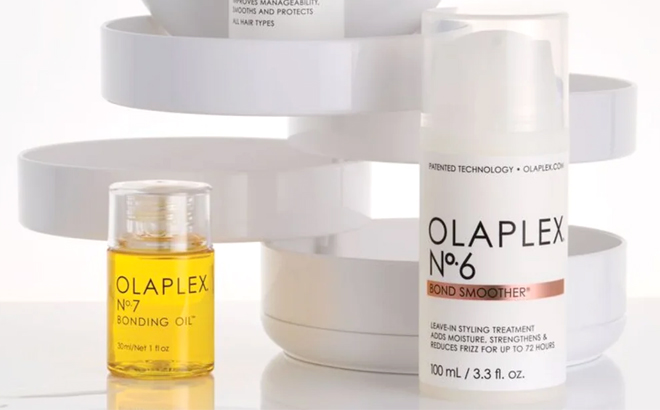 Olaplex No 6 Bond Smoother and No 7 Bonding Oil