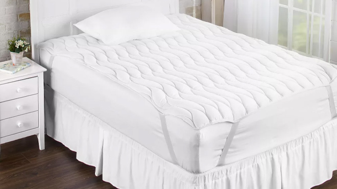 The Lakeside Collection COOLMAX Mattress Topper