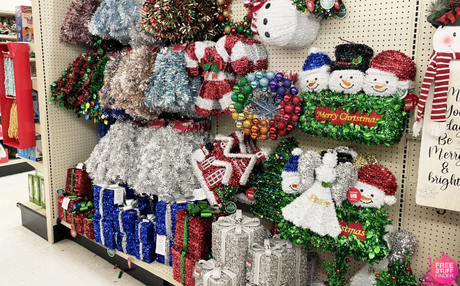 Big Lots Christmas Decor Overview