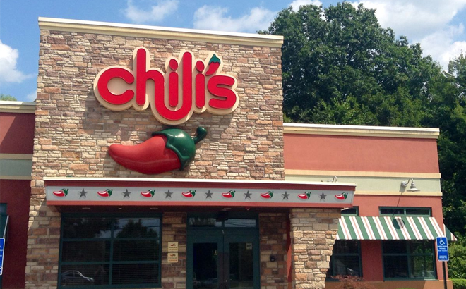 Chilis Restaurant Front