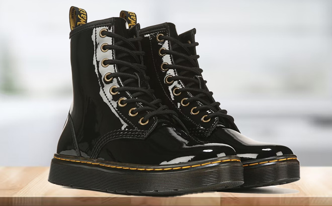 Dr Martins Zavala Combat Boot in Black