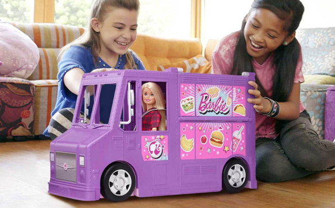 Girls are Playing with Barbie Fresh n Fun Food Truck Playset with Blonde Doll