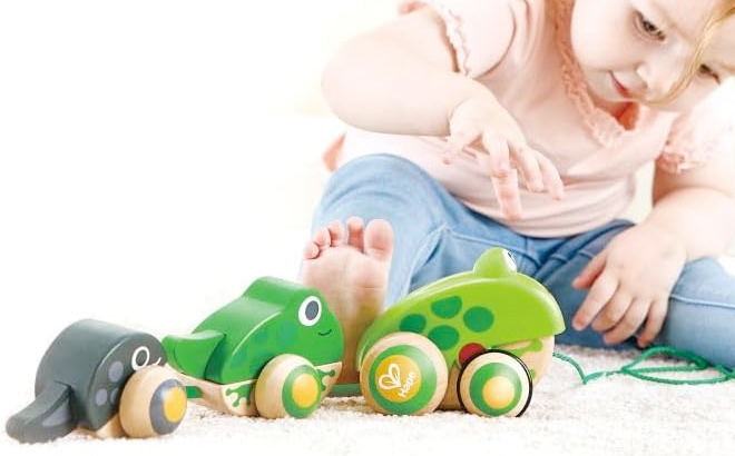 Hape Pull Along Frog Family with Anti Rollover Wheels