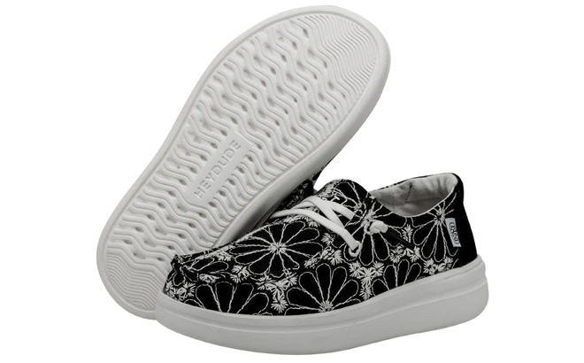 Hey Dude Wendy Youth Rise Eyelet Shoes in Black Color