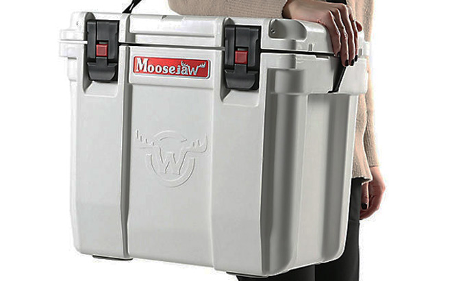 Moosejaw Ice Fort 25 Quart Hard Cooler 1