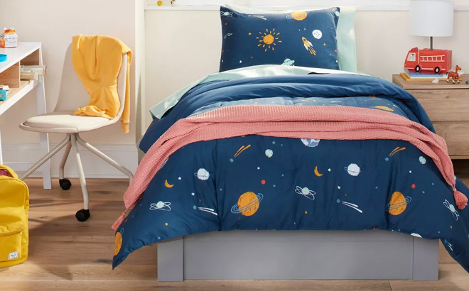 Pillowfort Space Cotton Kids Comforter Set Navy