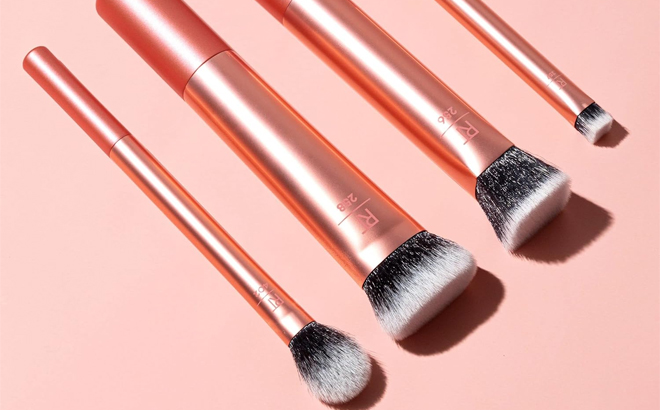 Real Techniques Face Base Makeup Brush Kit For Concealer Foundation Contour