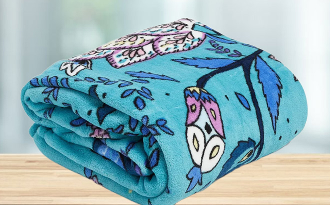 Vera Bradley Throw Blanket 1