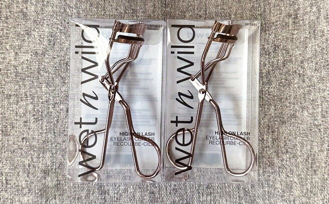 Wet n Wild Eyelash Curler on Carpet