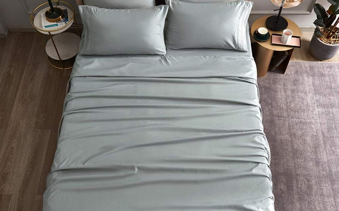 an Image of DERBELL Bed Sheet Set Light Gray Color